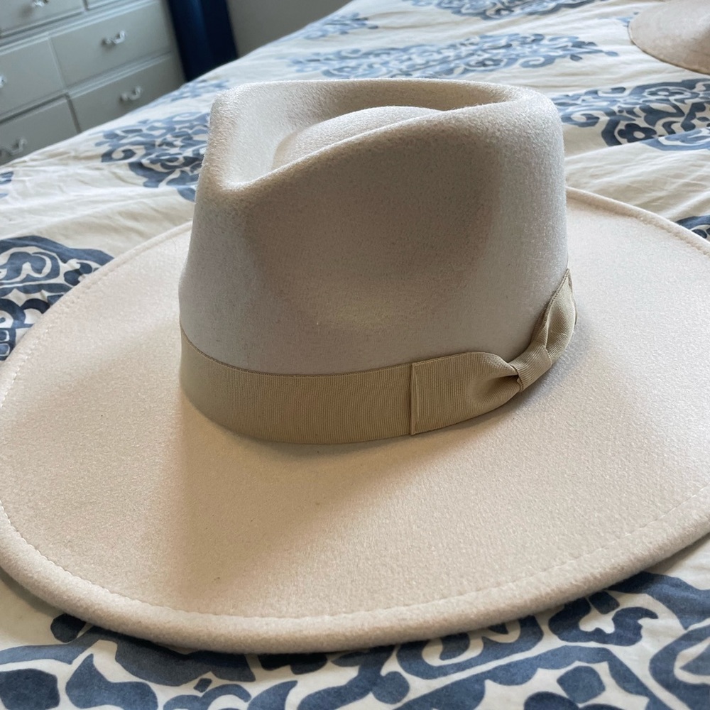 Excellent condition! Worn once!